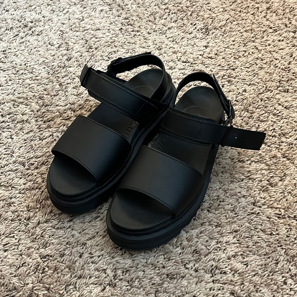 Doc Marten Voss Sandals